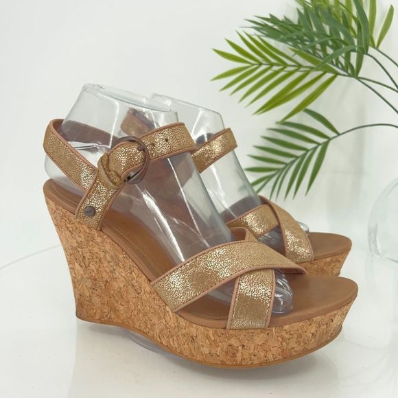 UGG Shoes - UGG Womens Size 8.5 Jazmine Wedge Metallic Gold Cork Sandals Shoes Platform